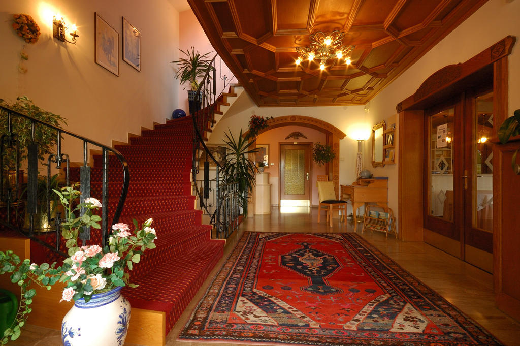 Hotel & Residenz Traubenheim Nalles Eksteriør billede