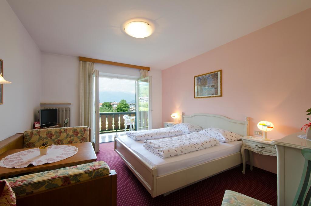 Hotel & Residenz Traubenheim Nalles Værelse billede